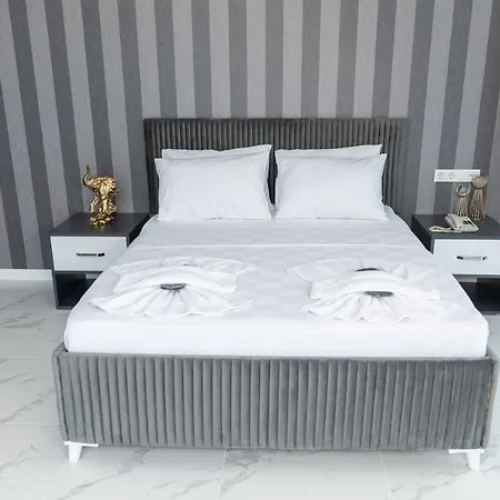 Hotell The Hera Maltepe & 4*
