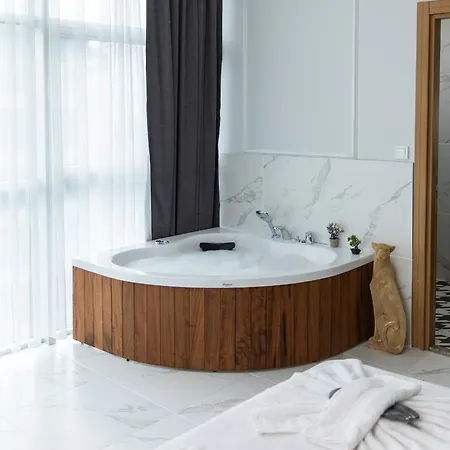 Hotell The Hera Maltepe &