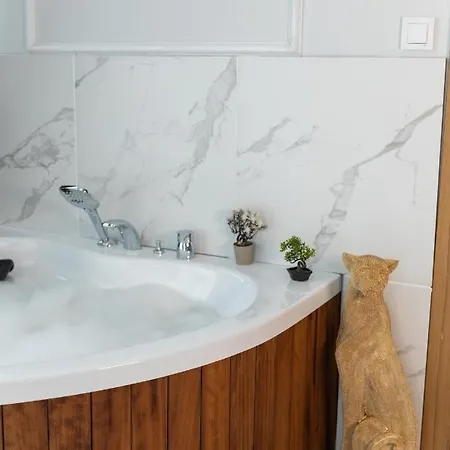 Отель The Hera Maltepe &