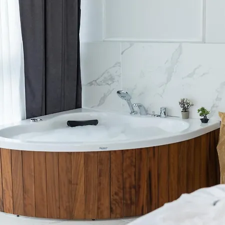 The Hera Maltepe & Hotel 4*